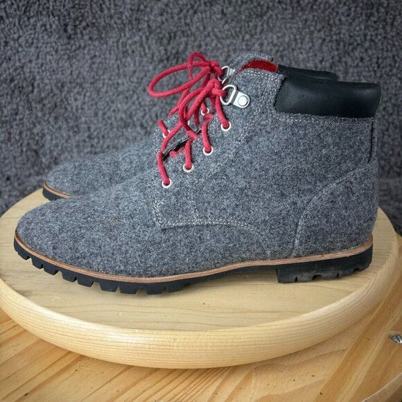Woolrich Chukka Boot Womens 7.5 Gray Wool Lined Vibram Sole Ankle Bootie - Picture 1 of 11